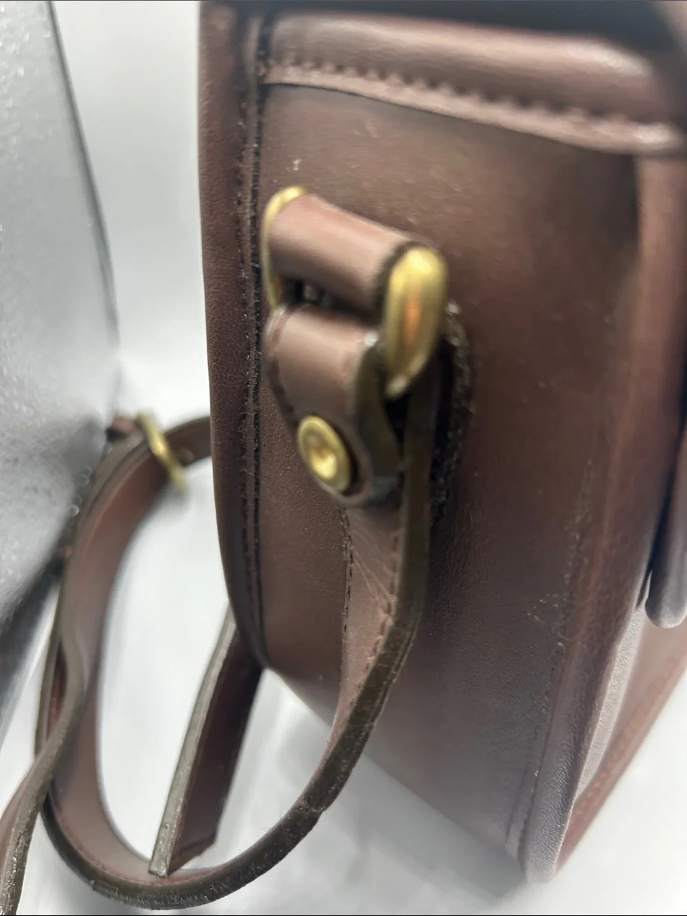 American Girl Dark Brown Leather Crossbody Bag with Gold Hardware - Picture 3 of 11